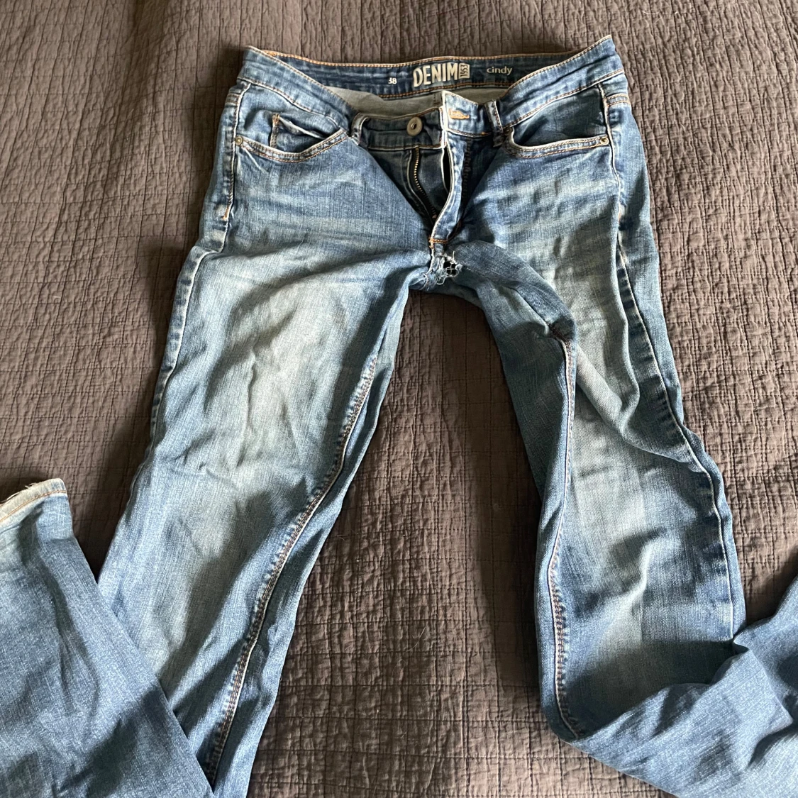 Blå bootcut jeans med låg midja - 4