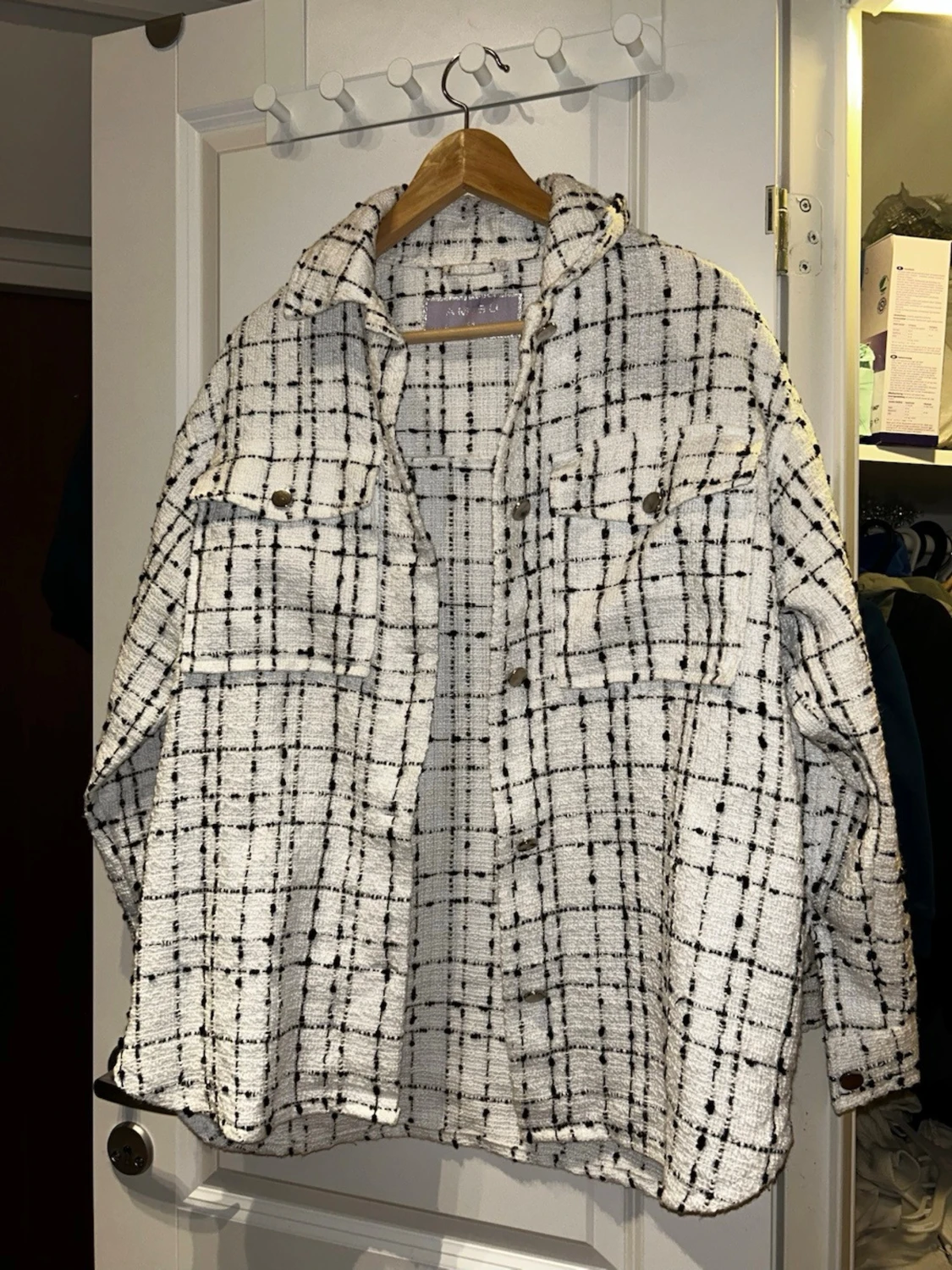 Vit rutig overshirt från Amisu