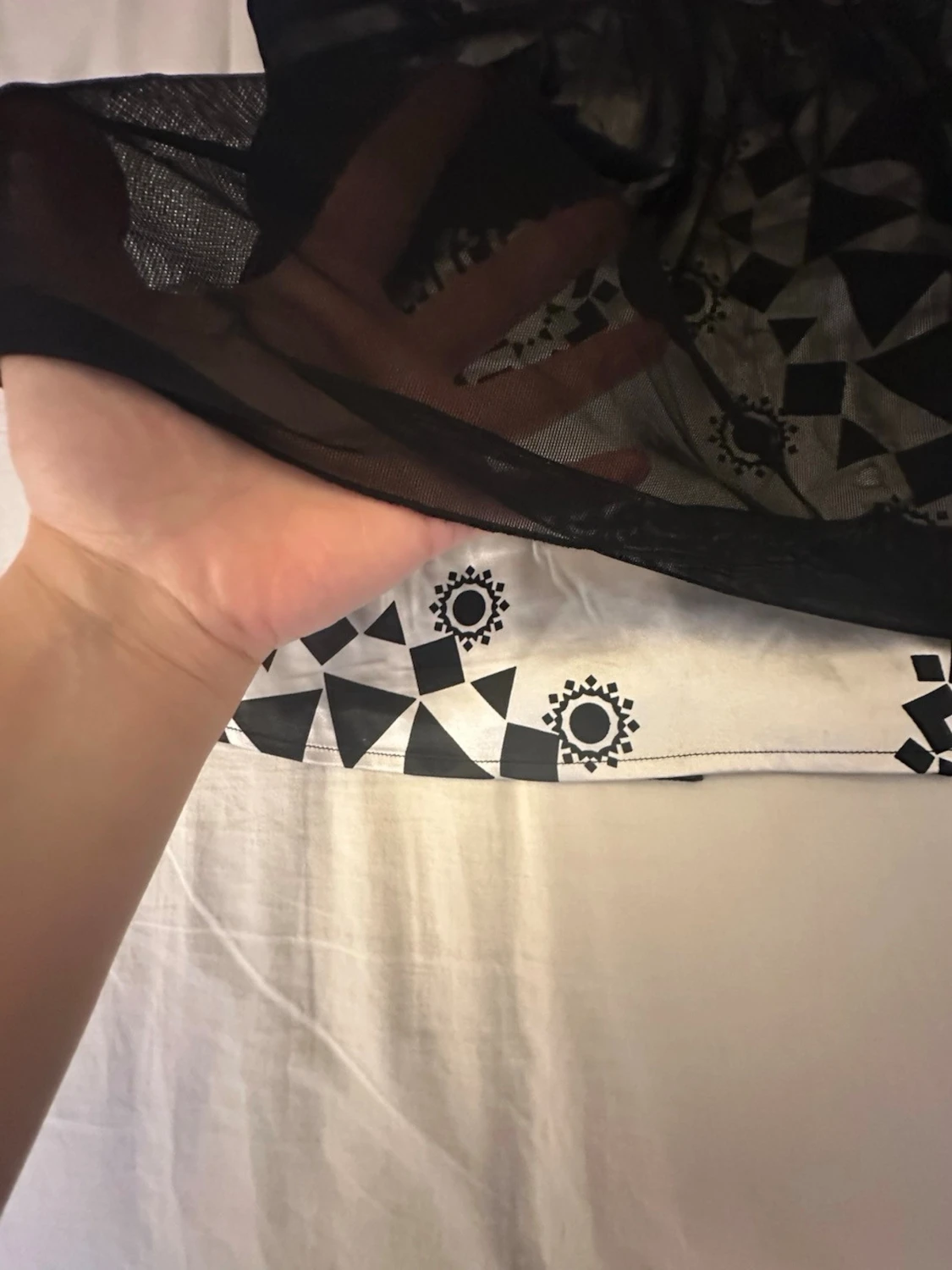 Svart mönstrad linnetopp från Bruno Banani - 5