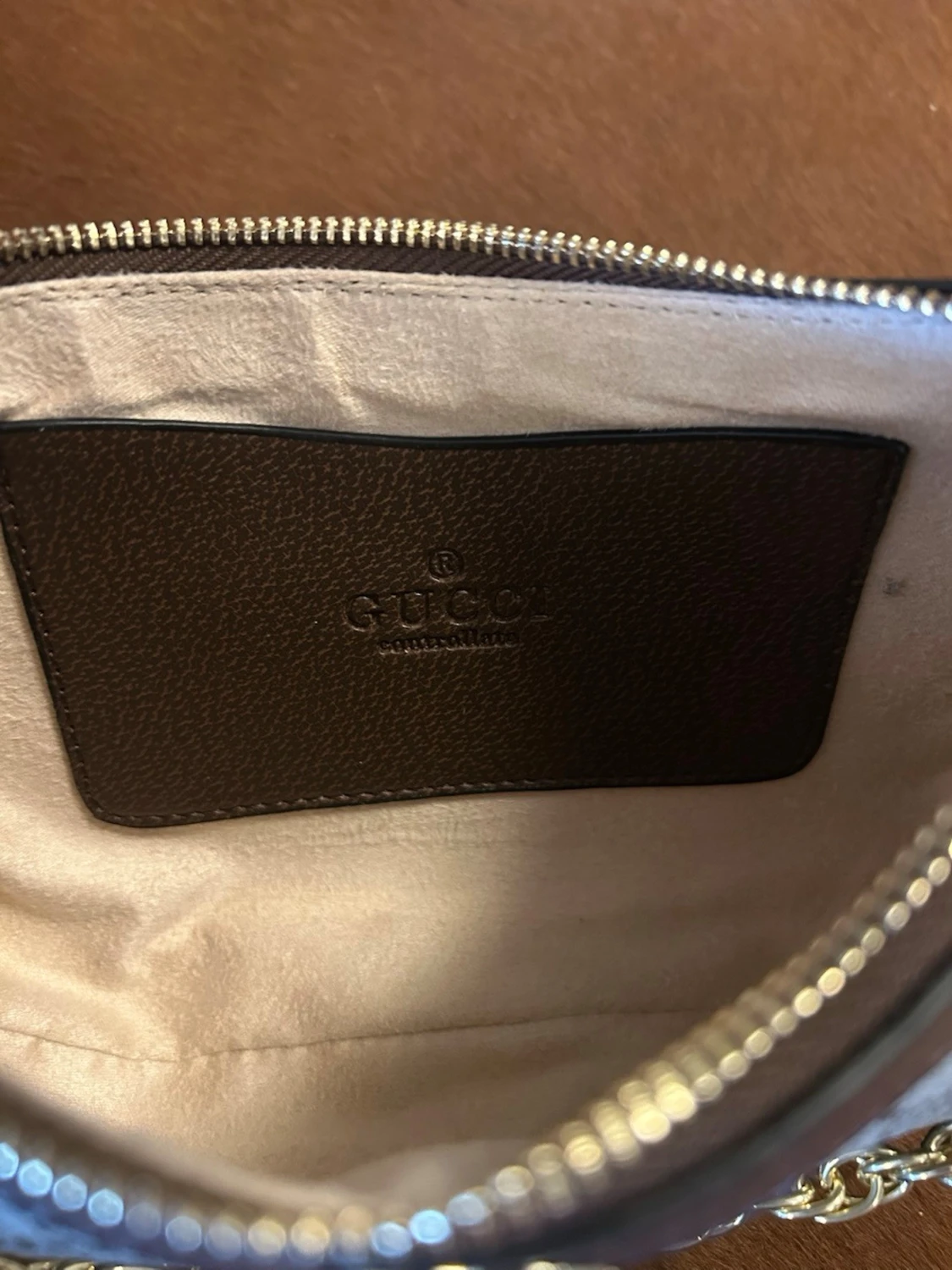 Gucci axelväska med kedja och GG-mönster - 2