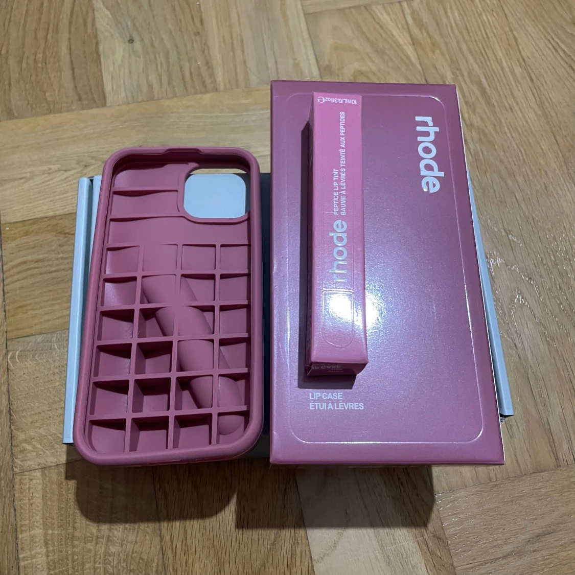 Rhode telefonskal lila st 14