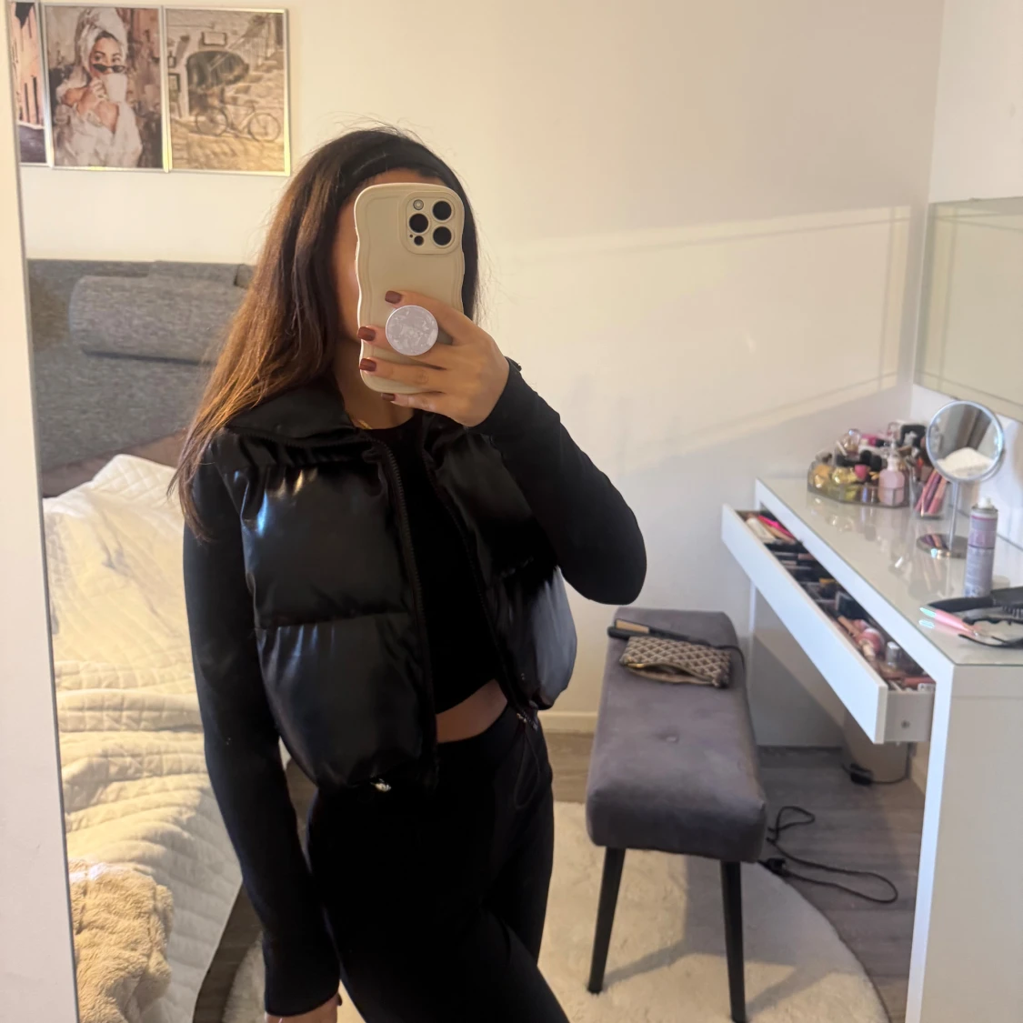 Svart croppad dunväst med dragkedja - 1