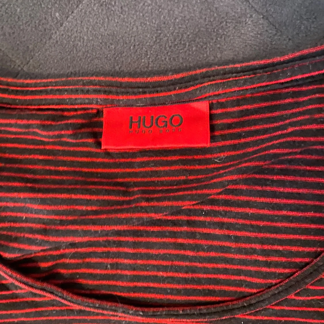 Hugo Boss Randig T-shirt  - 1