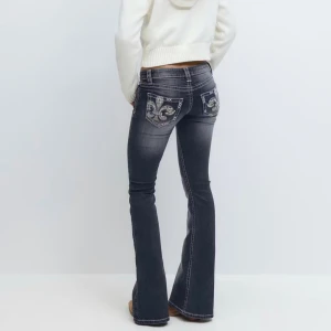 Jeans gina  - Sparkle low flare. Använd två gånger 