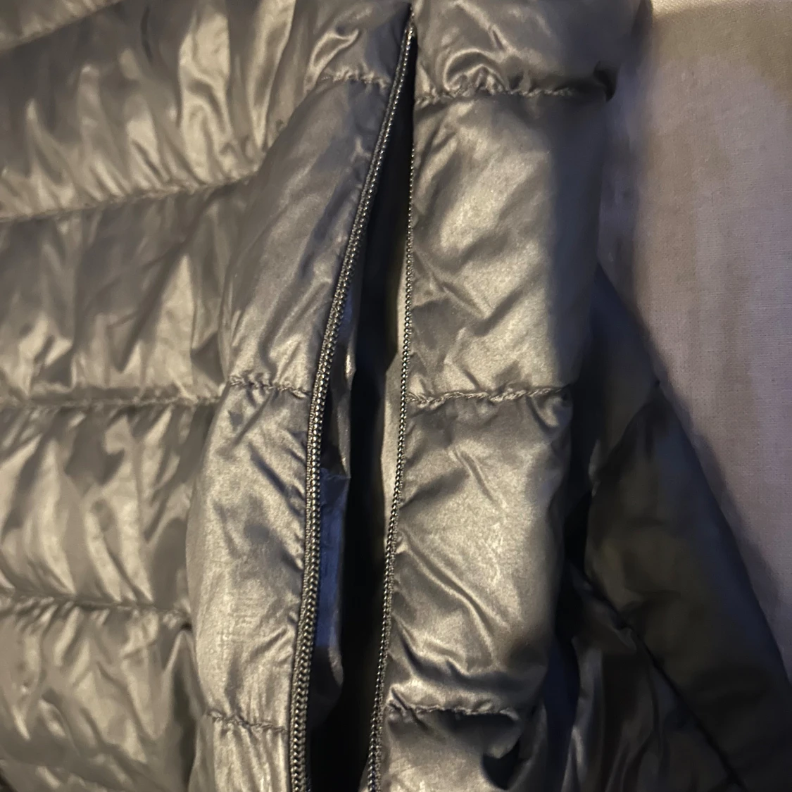 Svart pufferjacka från EA7 Emporio Armani - 3