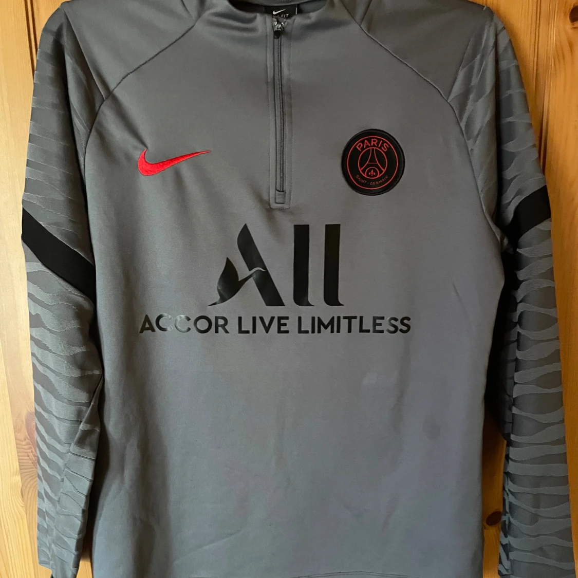 Grå PSG långärmad träningströja Nike S