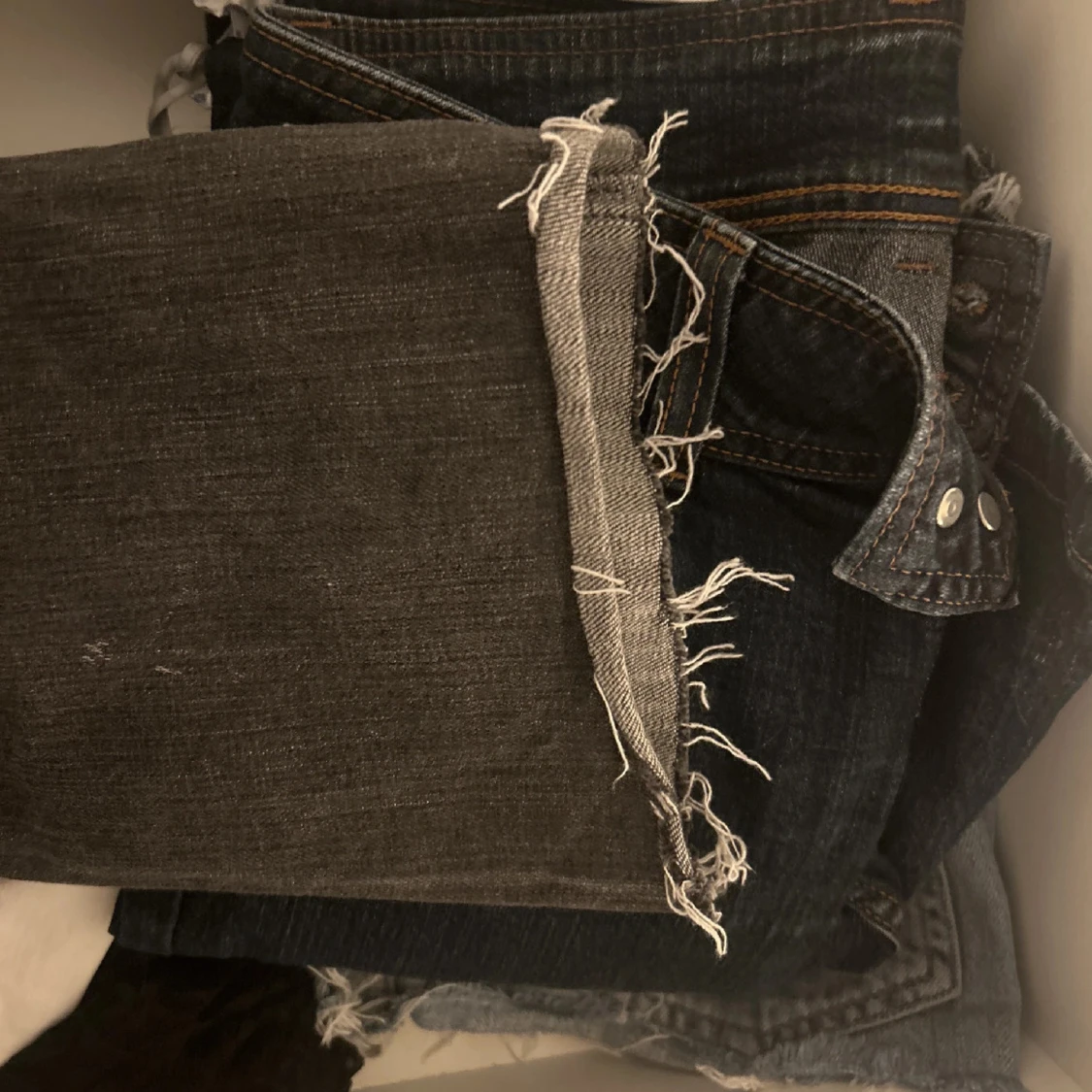 Grå jeans från Fishbone - 4
