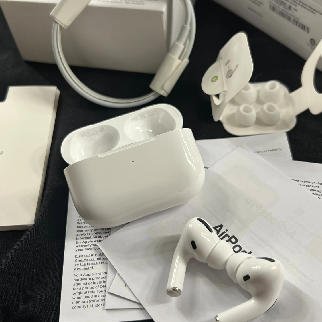AIRPODS PRO 2