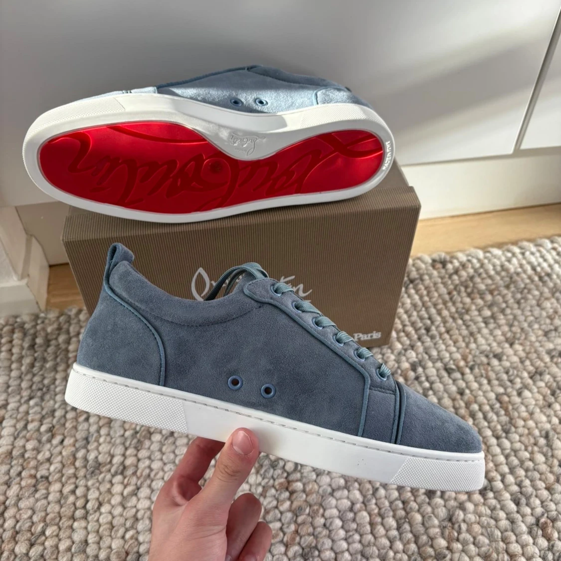 Louboutins utan spikar  - 1