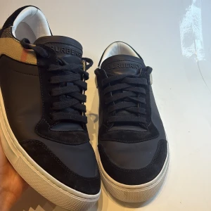 Burberry Skor - Burnley Skor Size 43 | Inget Og | Skick 9/10 |Nypris 5000kr+ Mitt pris 2299kr