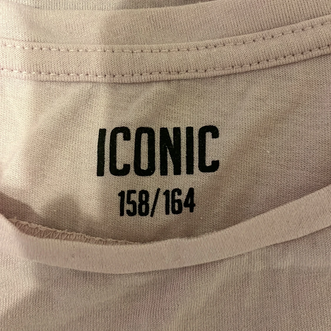 Ljusrosa ärmlös topp från Iconic - 2