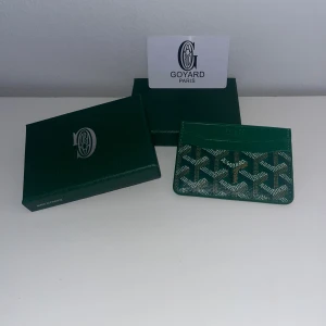 Goyard - Helt ny goyard plånbok skriv om ni har några fler frågor