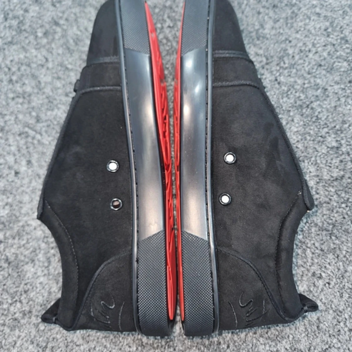 Svarta sneakers från Christian Louboutin - 1