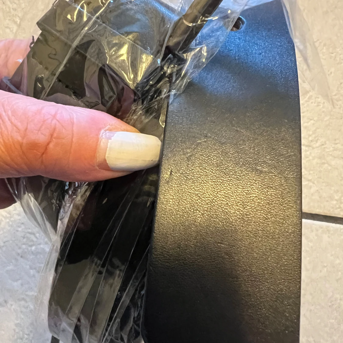 Svart brett bälte i skinn 110 cm - 1