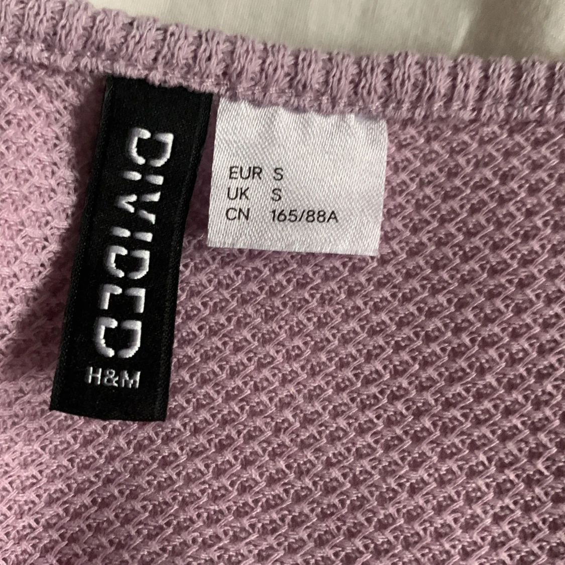 Ljuslila ribbad topp från H&M Divided - 2