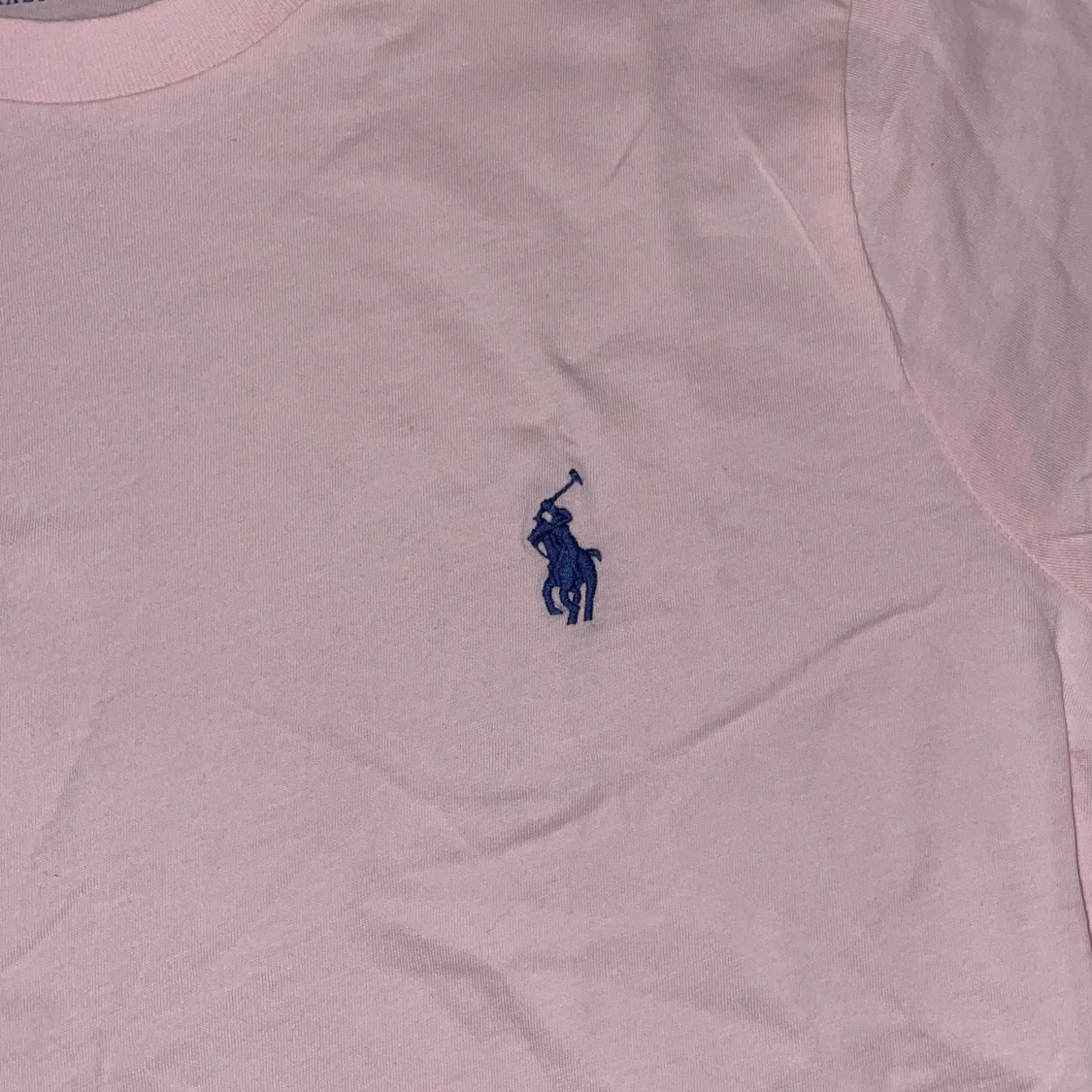 Ljusrosa polo t-shirt - 2