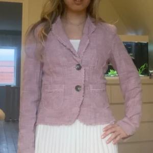 Kavaj - Fin lila/rosa kavaj