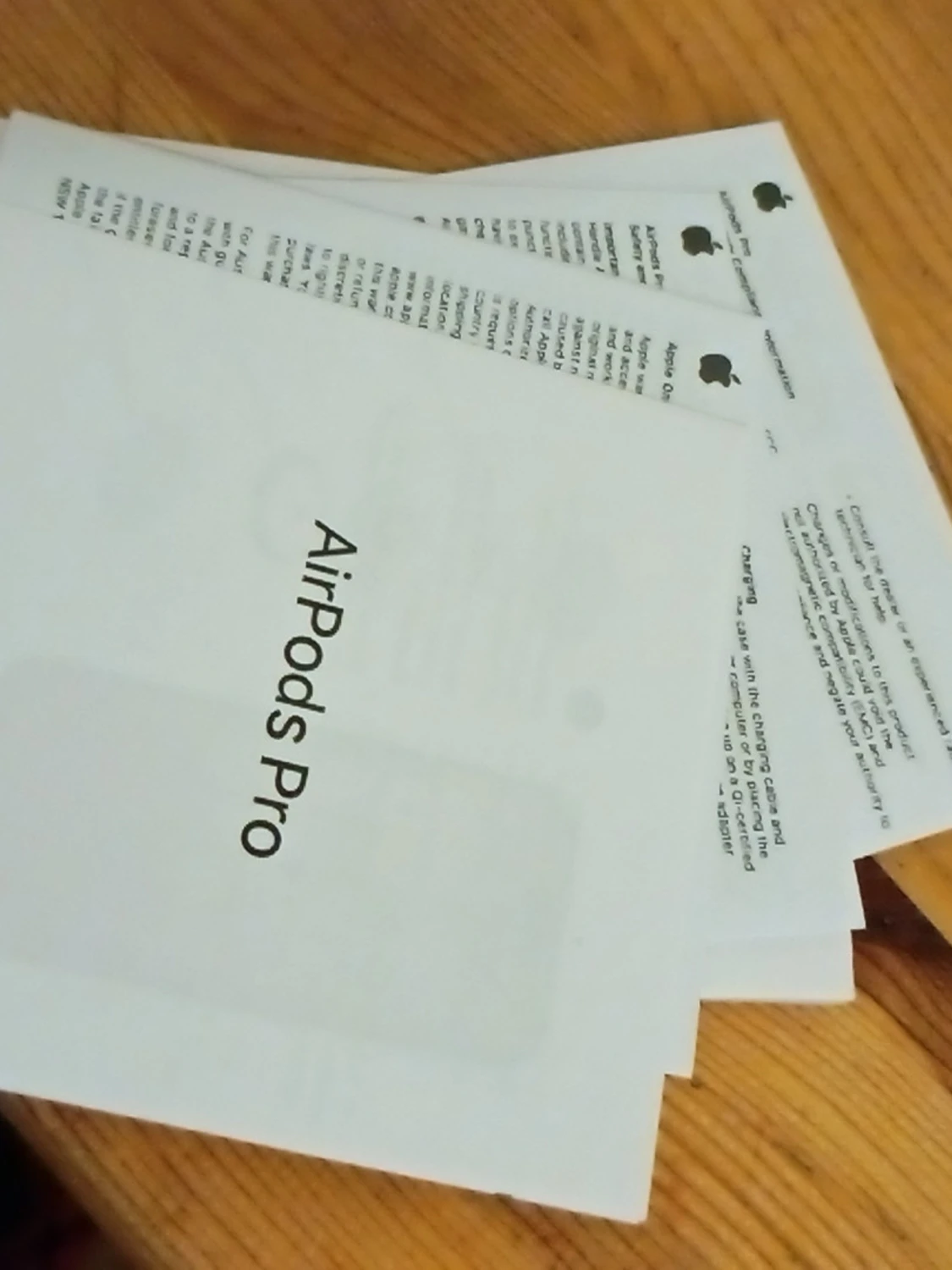 AirPods Pro (2nd generation) with MagSafe Charging Case - 3