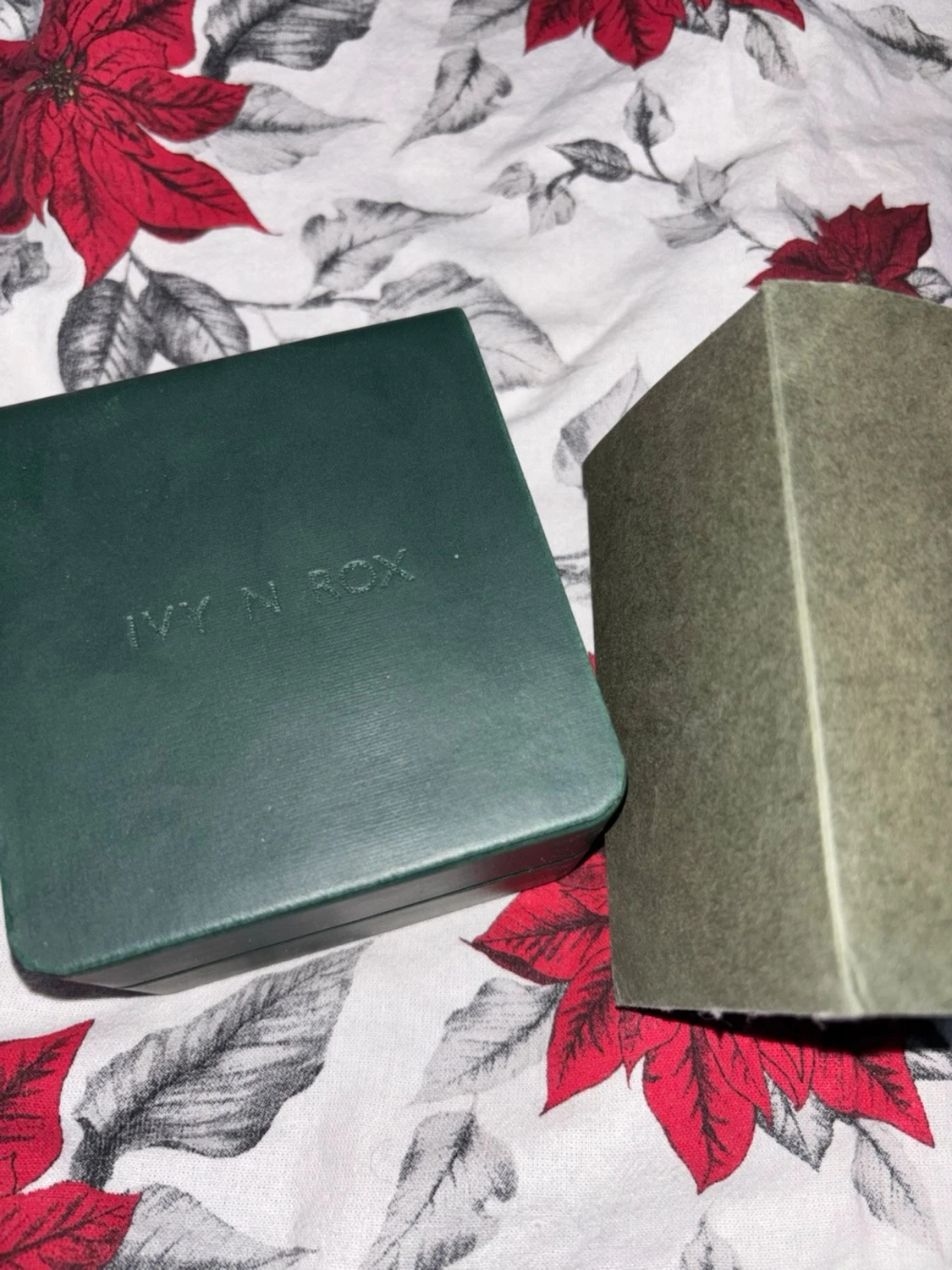 Ivy N Rox klocka  - 2