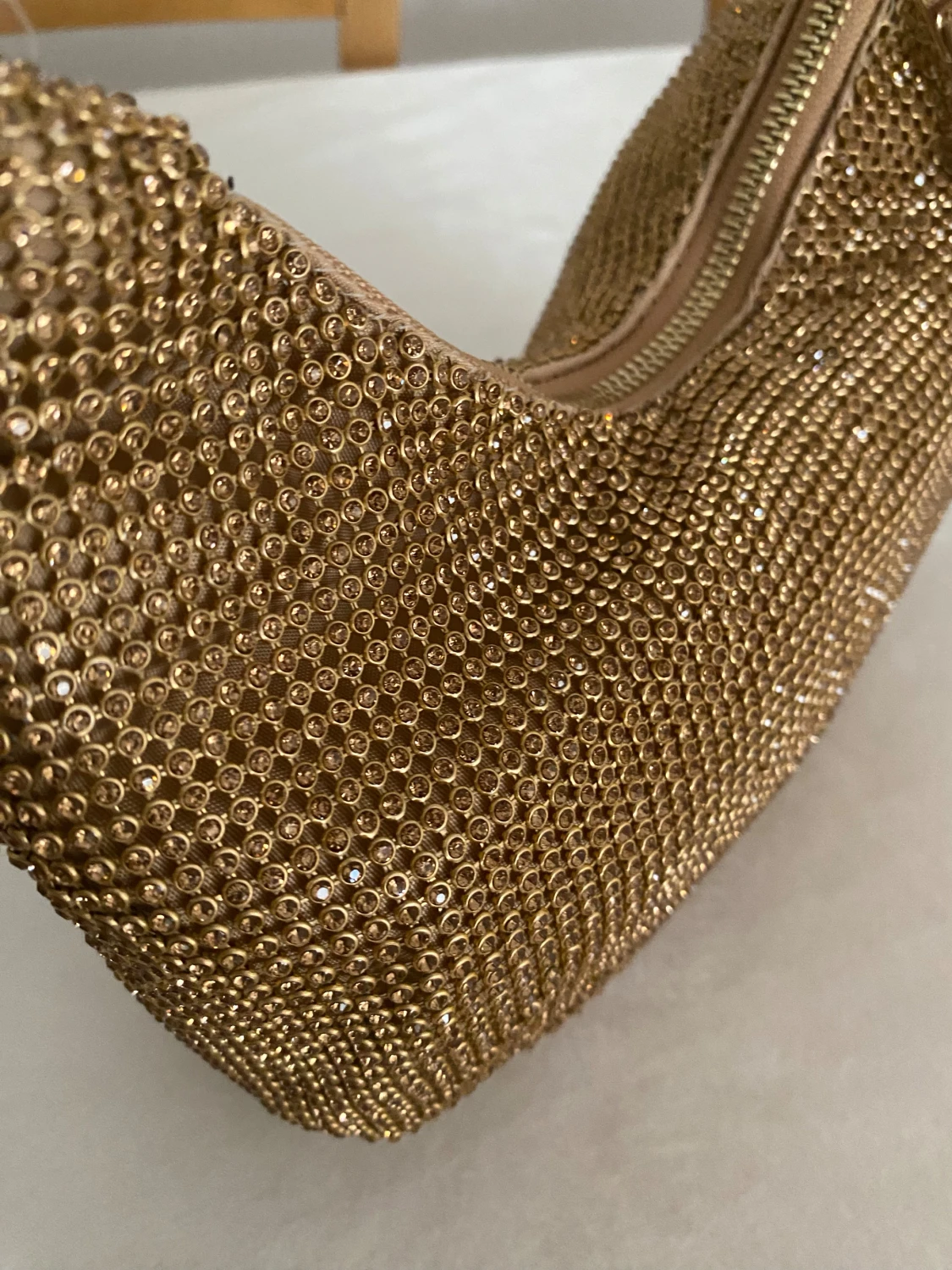 Guldig axelväska från Steve Madden - 2