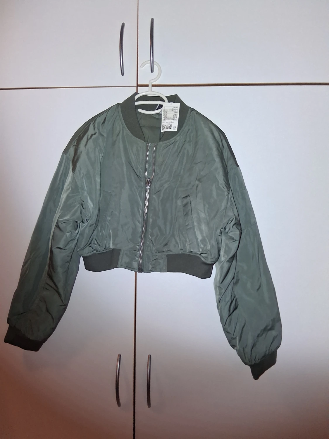 Grön croppad bomberjacka H&M