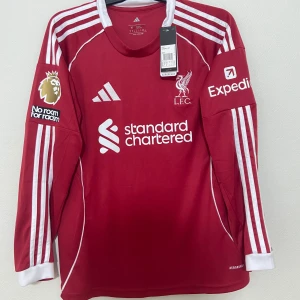 Liverpool 2025/26 ( wirtz 7 ) - Den nya Liverpool tröja med långarmad storlek M