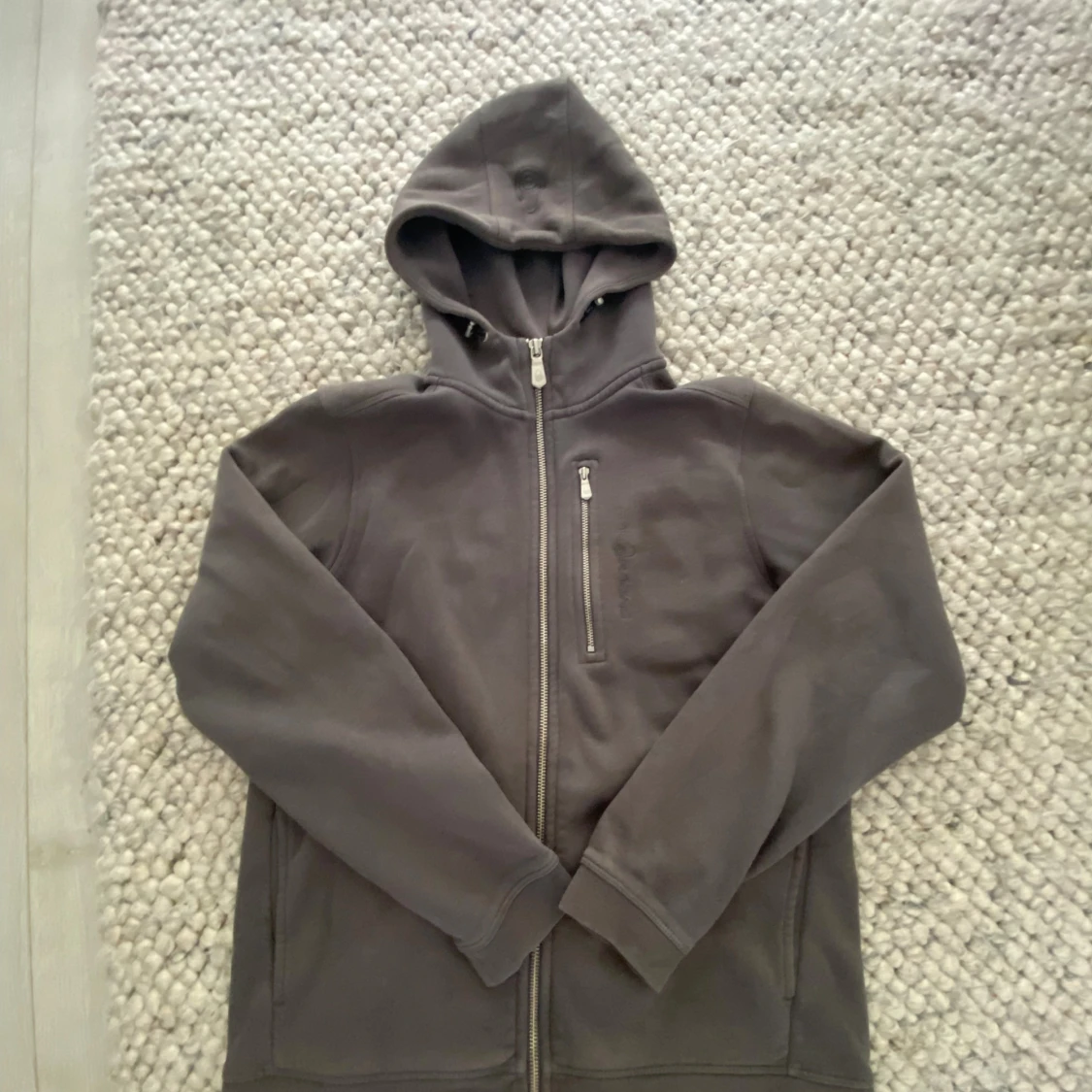 Grå bowman zip hoodie, sail racing