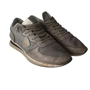 Philippe Model TRPX Low Man sneakers grå - Snygga Philippe Model TRPX sneakers, box samt kvitto ingår 