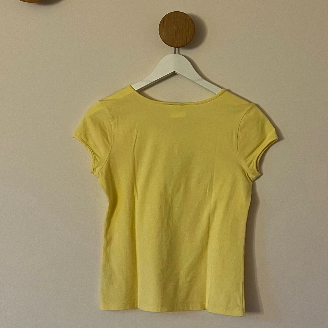 Gul D&G t-shirt med strasslogga - 1