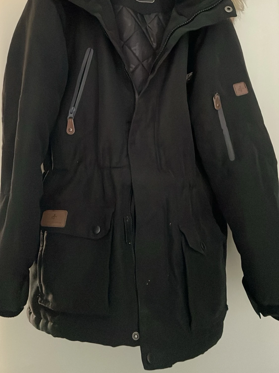 Svart parkas från Cross Sportswear - 1