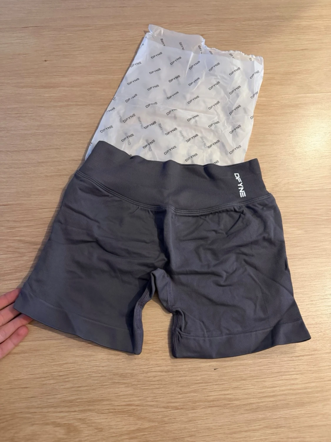 Dfyne shorts, different colors - 2