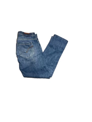 Dondup jeans - Säljer ett par snygga blå jeans från dondup, i storlek w30