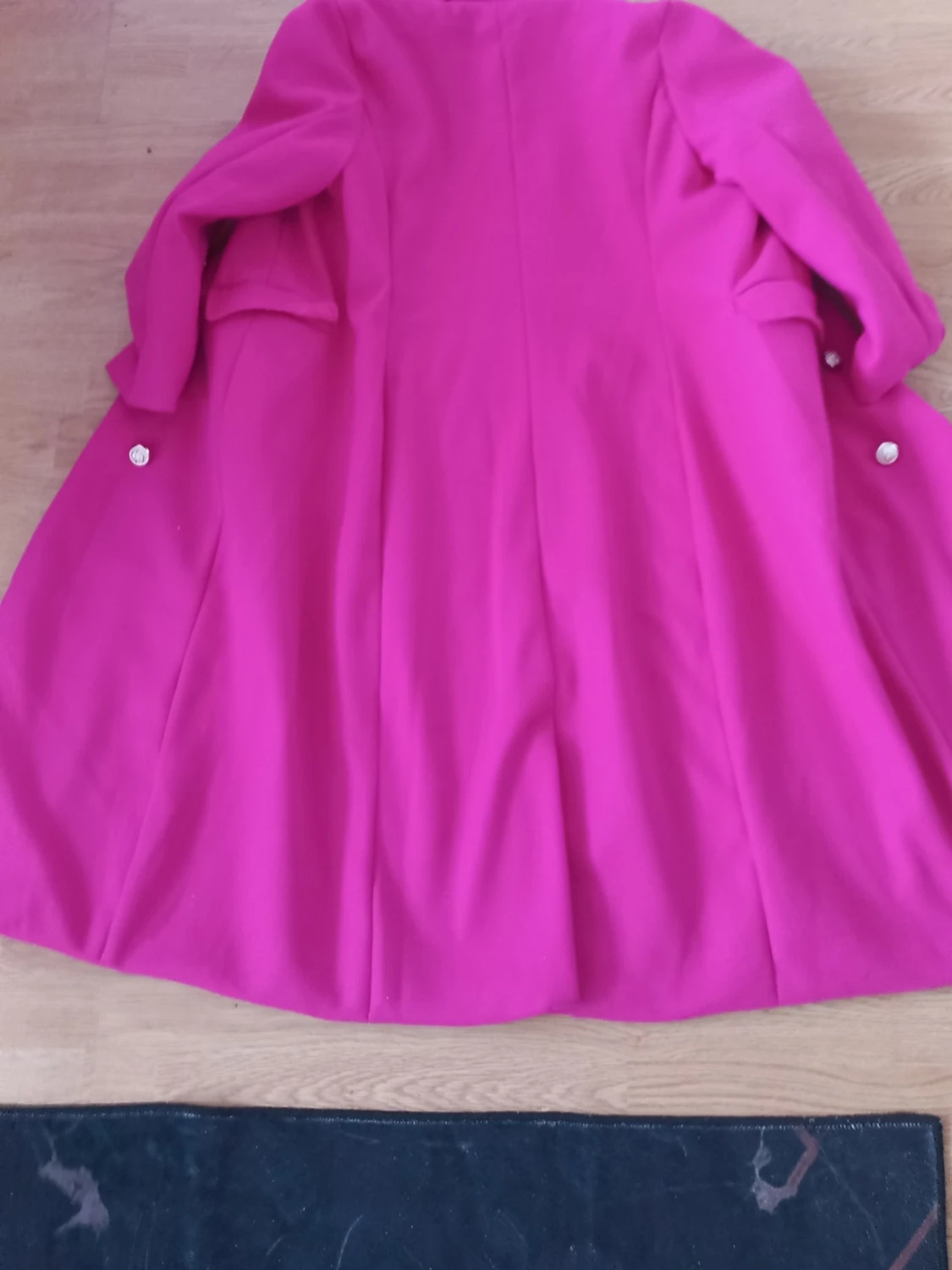 Helt ny rosa kappa för damer med snygga knappar storlek L - 4