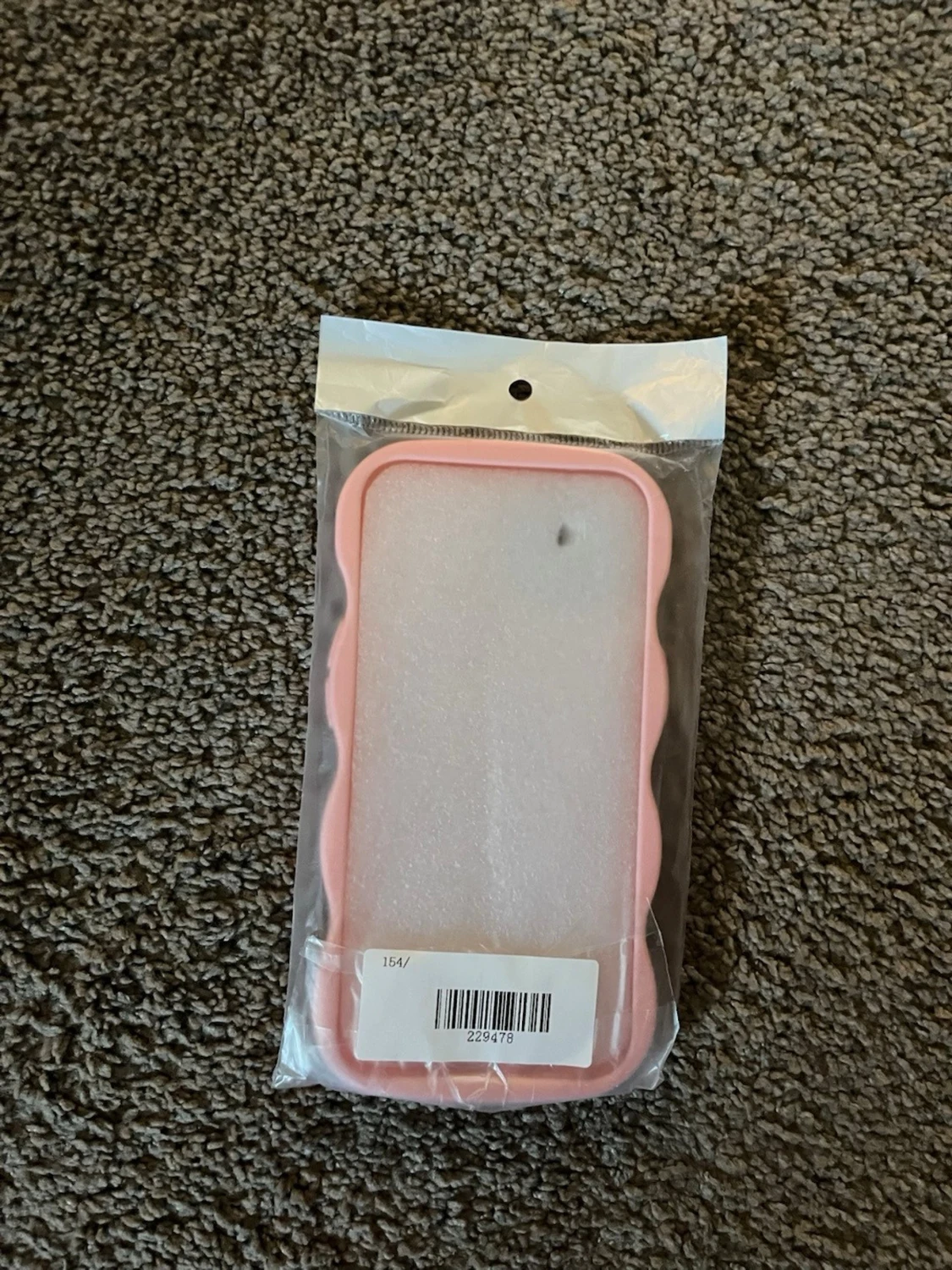 TPU Skal för iPhone 13, vågformad kant, rosa - 1