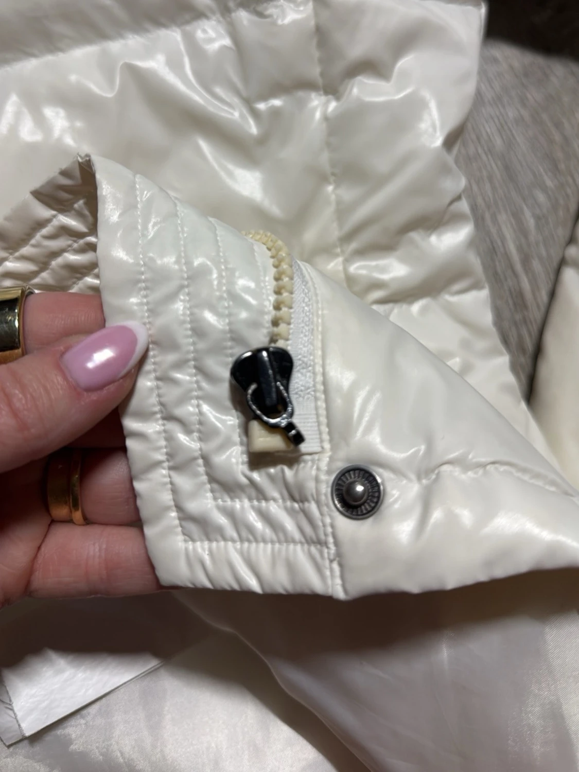 Vit pufferjacka från Benetton - 5