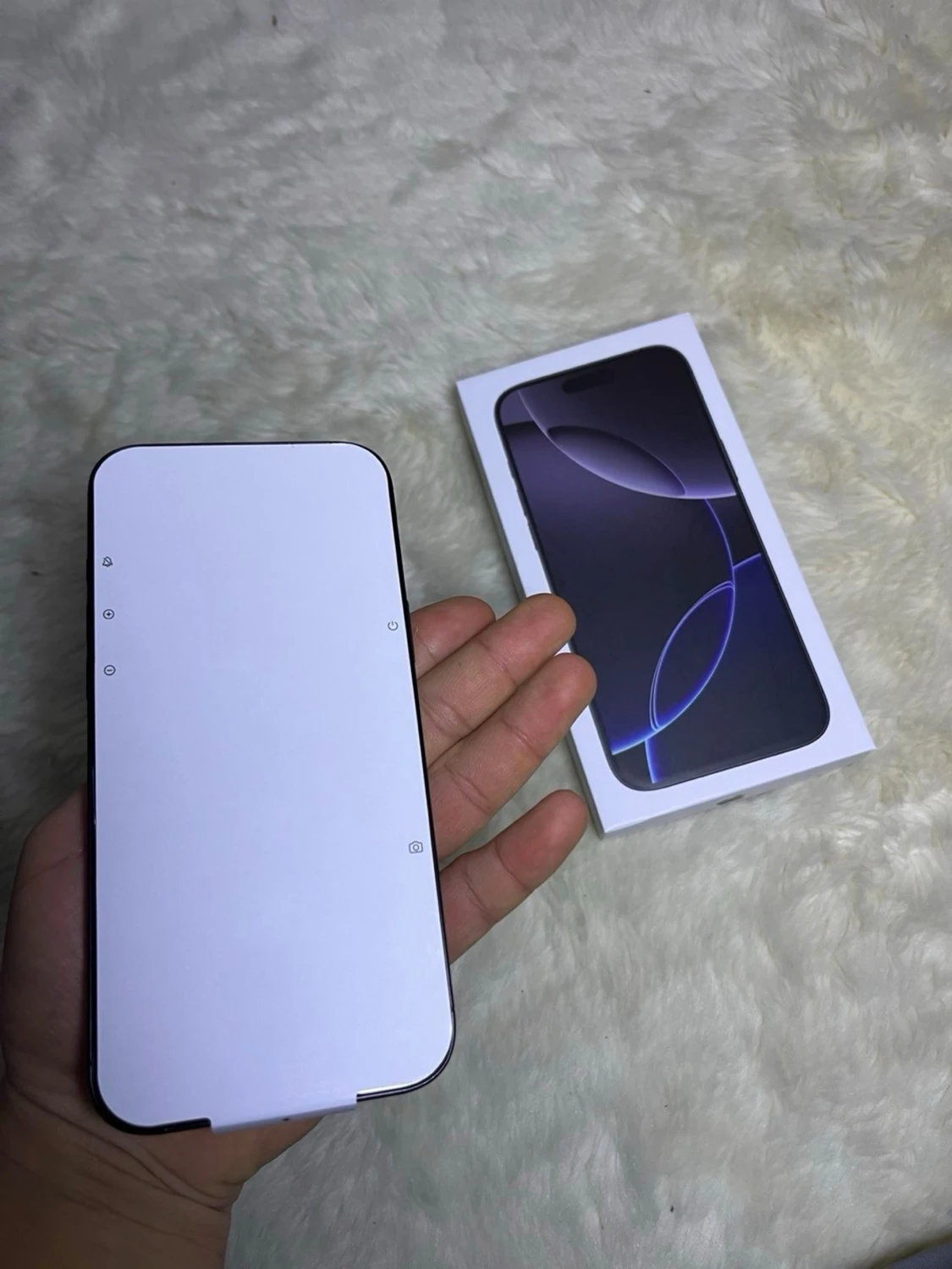 iPhone 15 Pro Max - 3