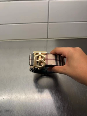 B bälte storlek 115 - B Bälte storlek 115