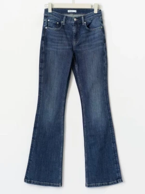 Blå bootcut jeans - Skriv för frågor eller om du vill ha fler bilder. Pris kan alltid diskuteras💕