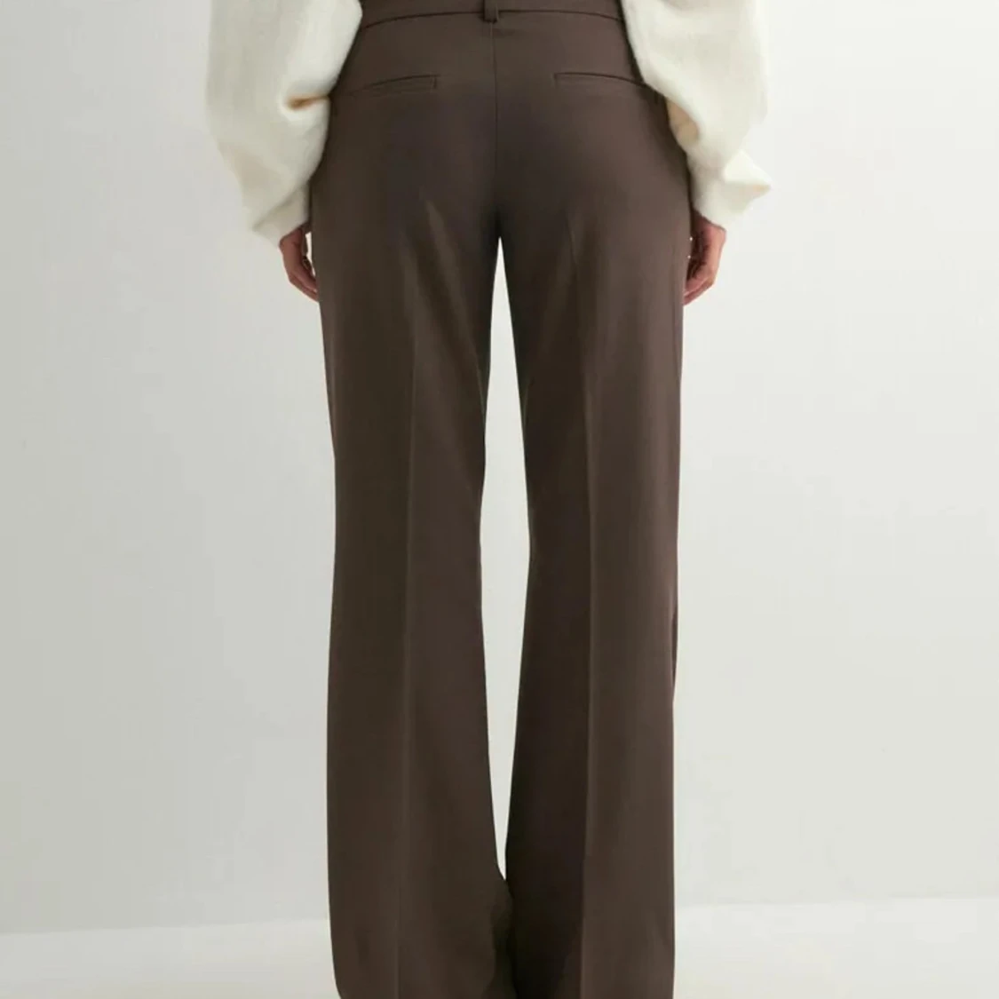 Bruna vida kostymbyxor - 1