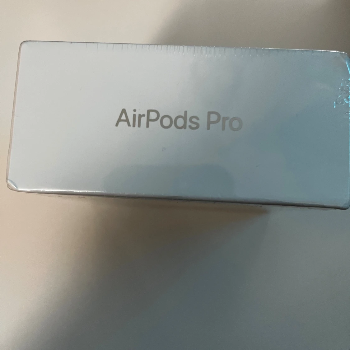 AirPods Pro (2nd generation) MagSafe USB-C - 3
