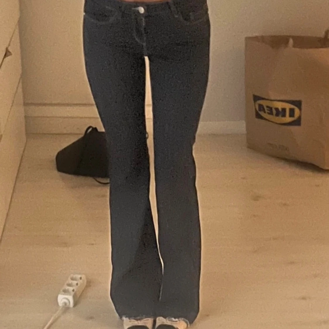 Mörkblå bootcut jeans only 