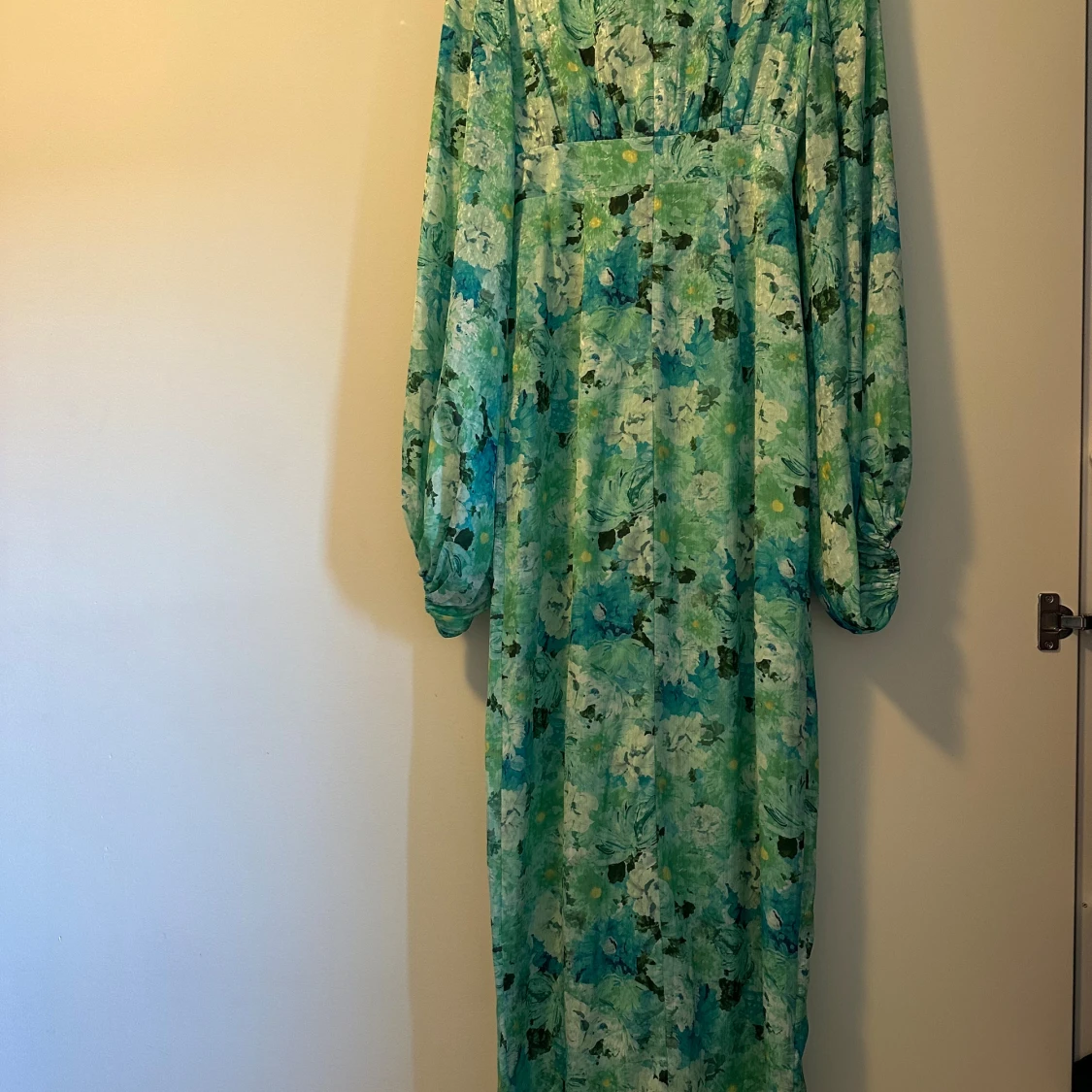 Adoore klänning, HELT NY - 1