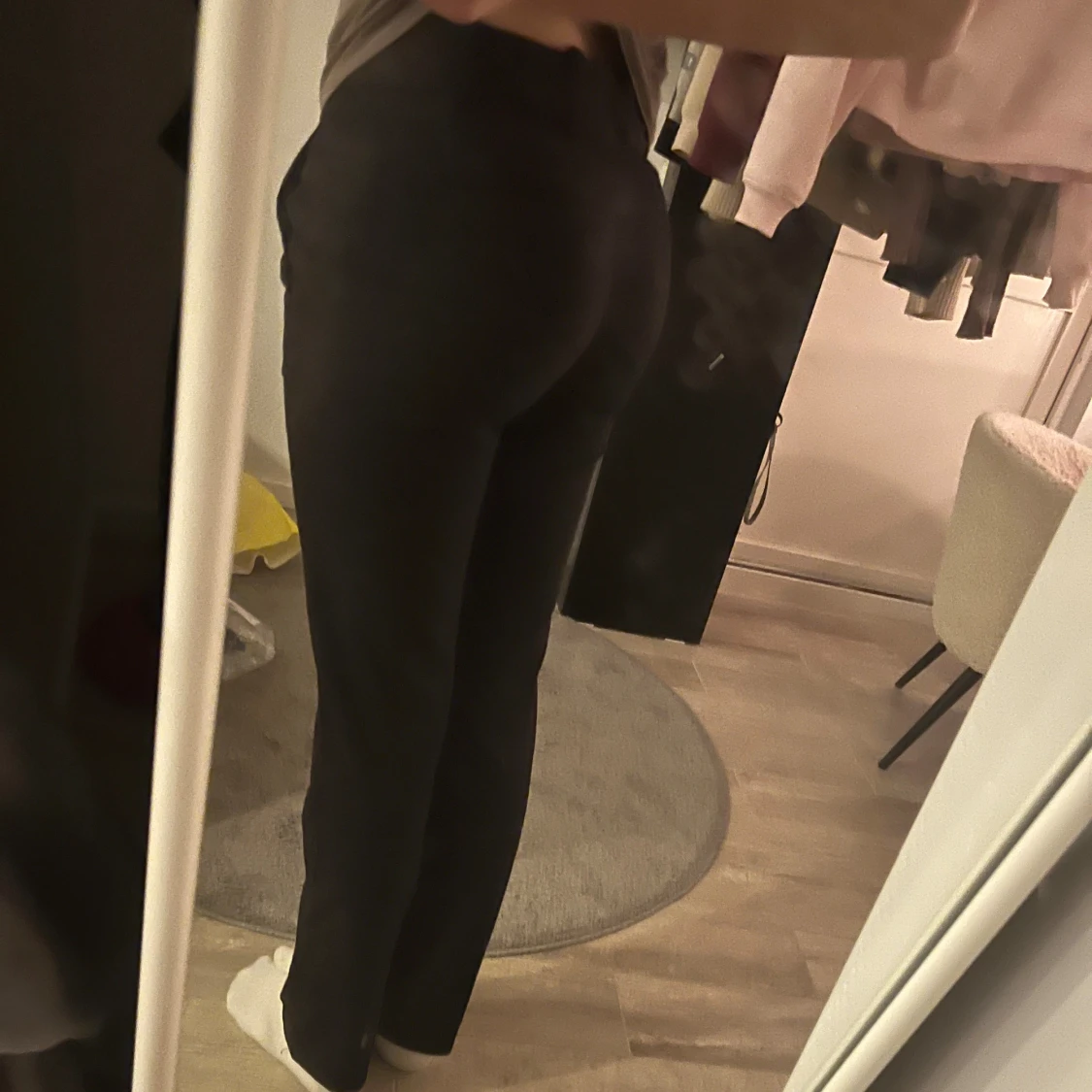 Svarta kostymbyxor - 1