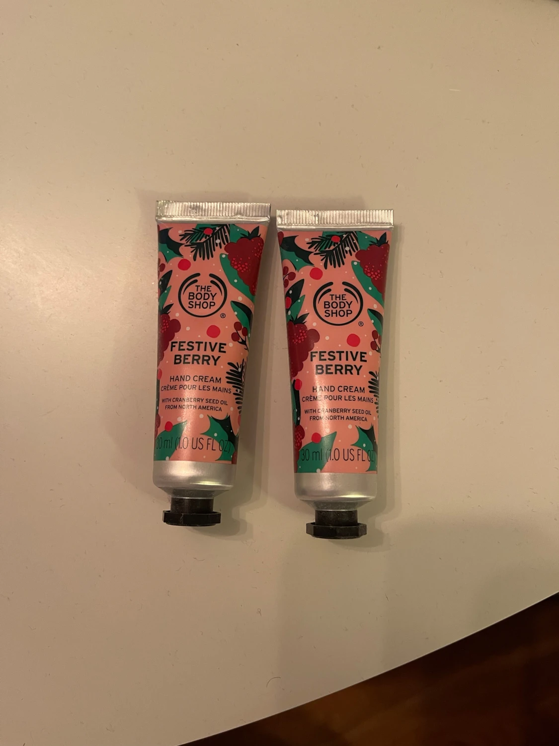 Festive Berry handkräm från Body Shop