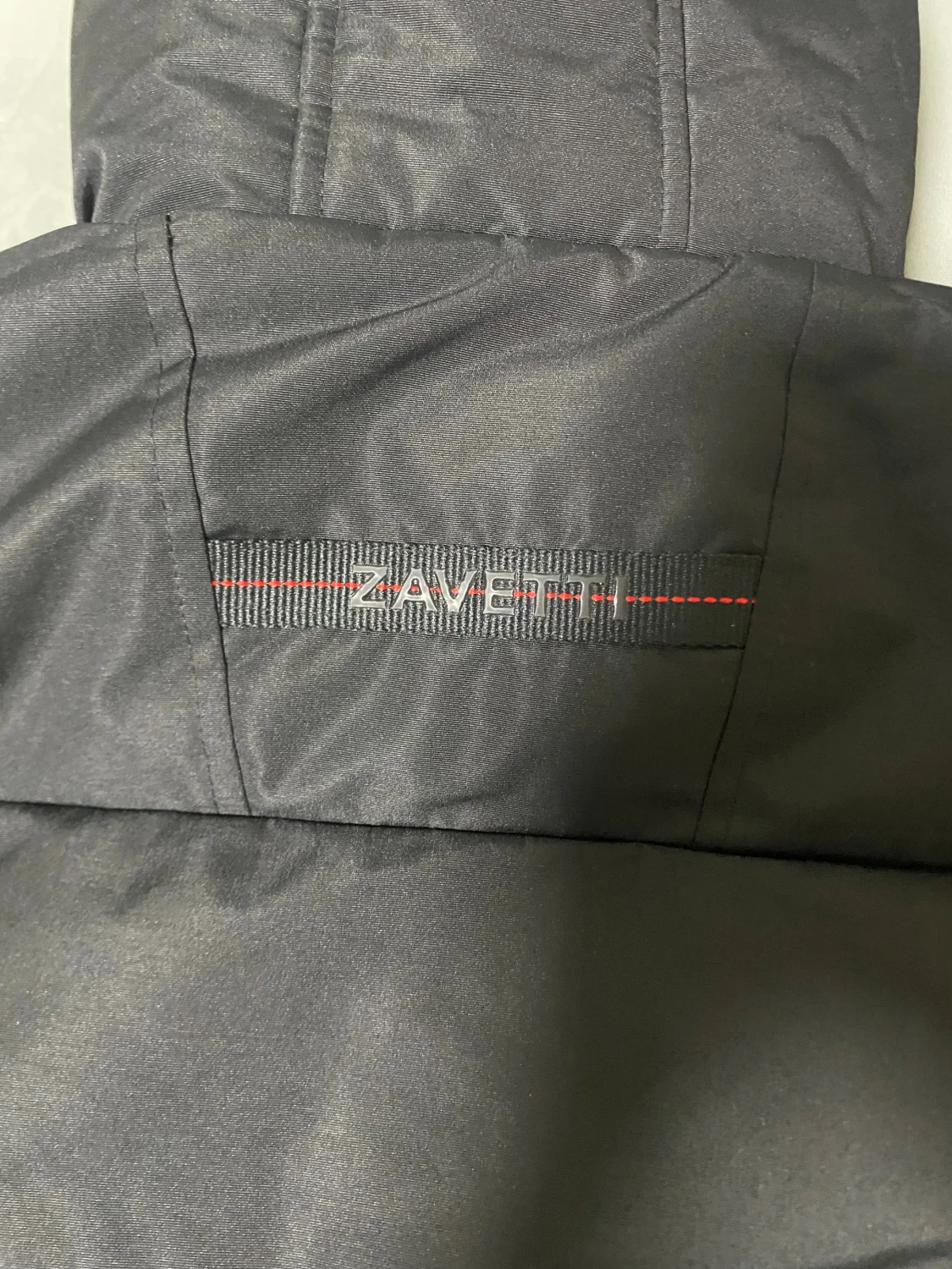 Svart pufferjacka från Zavetti Canada - 5