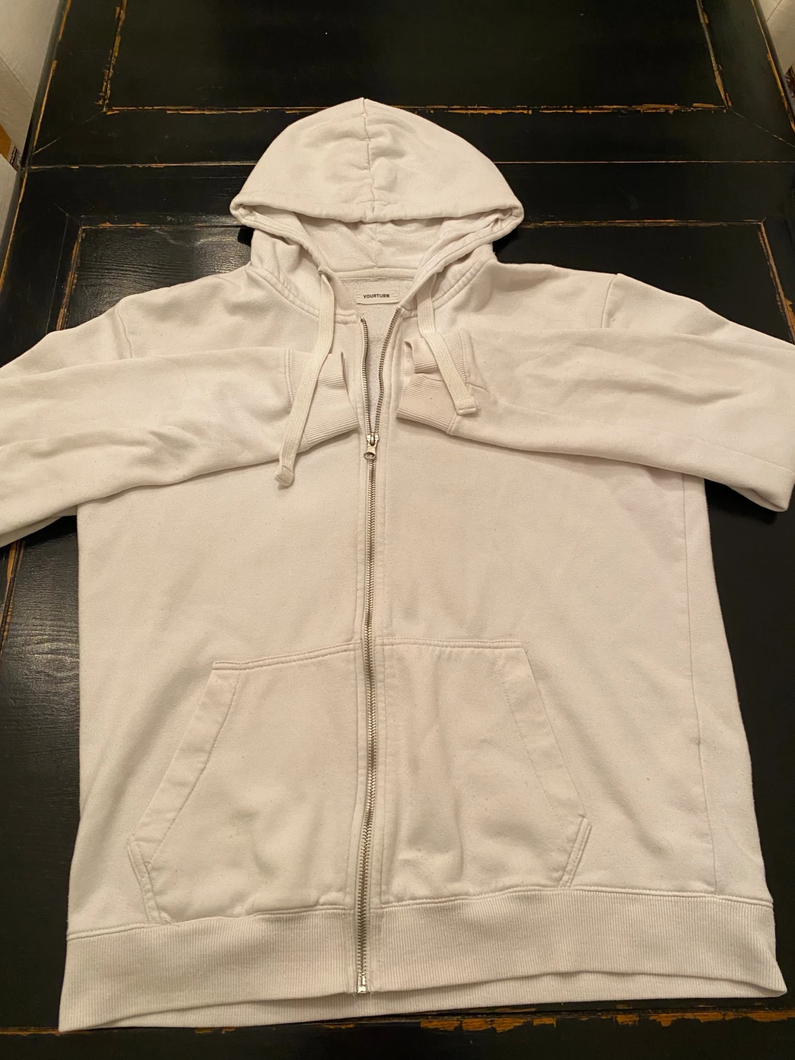 Vit zip hoodie från yourturn