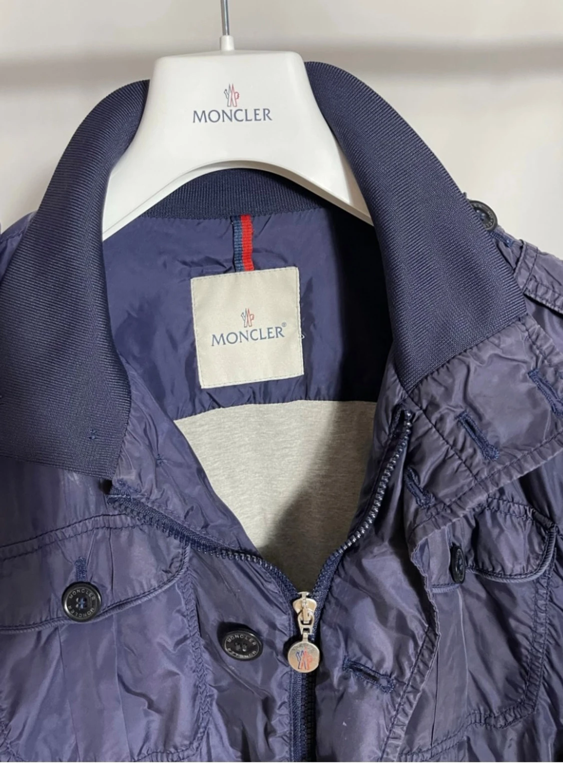 Marinblå vindjacka från Moncler - 3