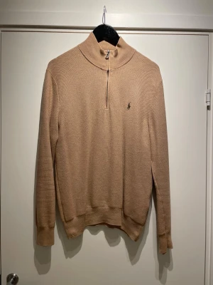Ralph Laurent half zip stickad  - Passar perfekt till vinter, storlek M