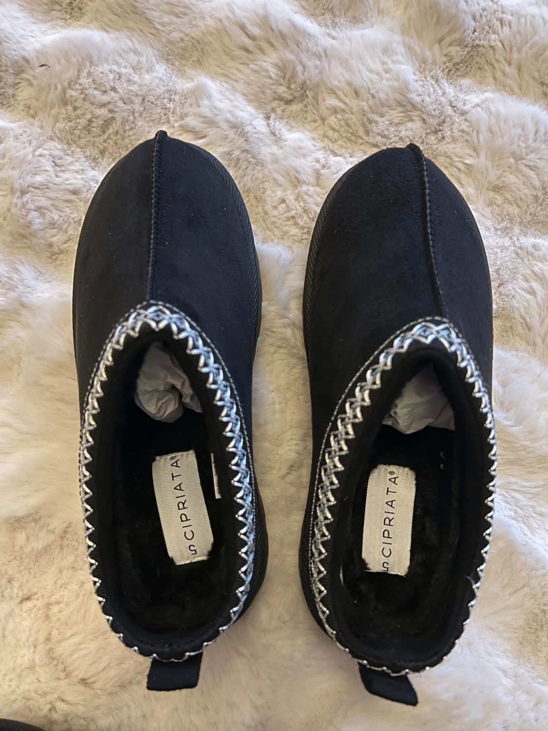 Svarta tofflor/boots - 2