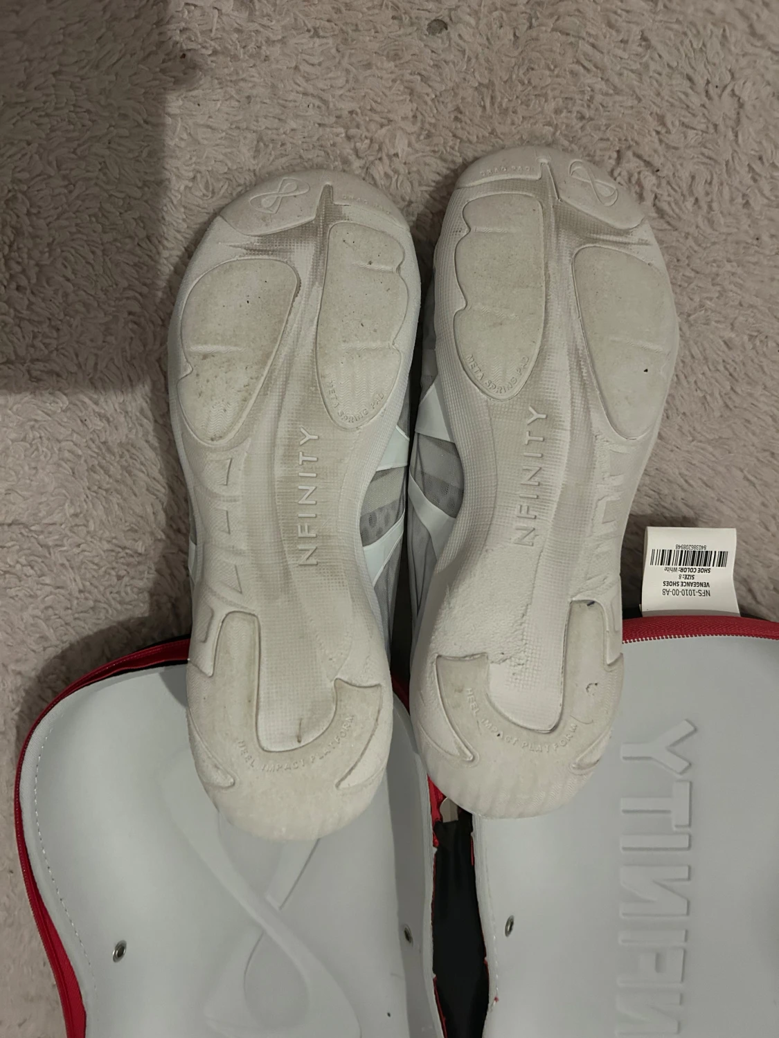 Vita cheerskor från nfinity - 1